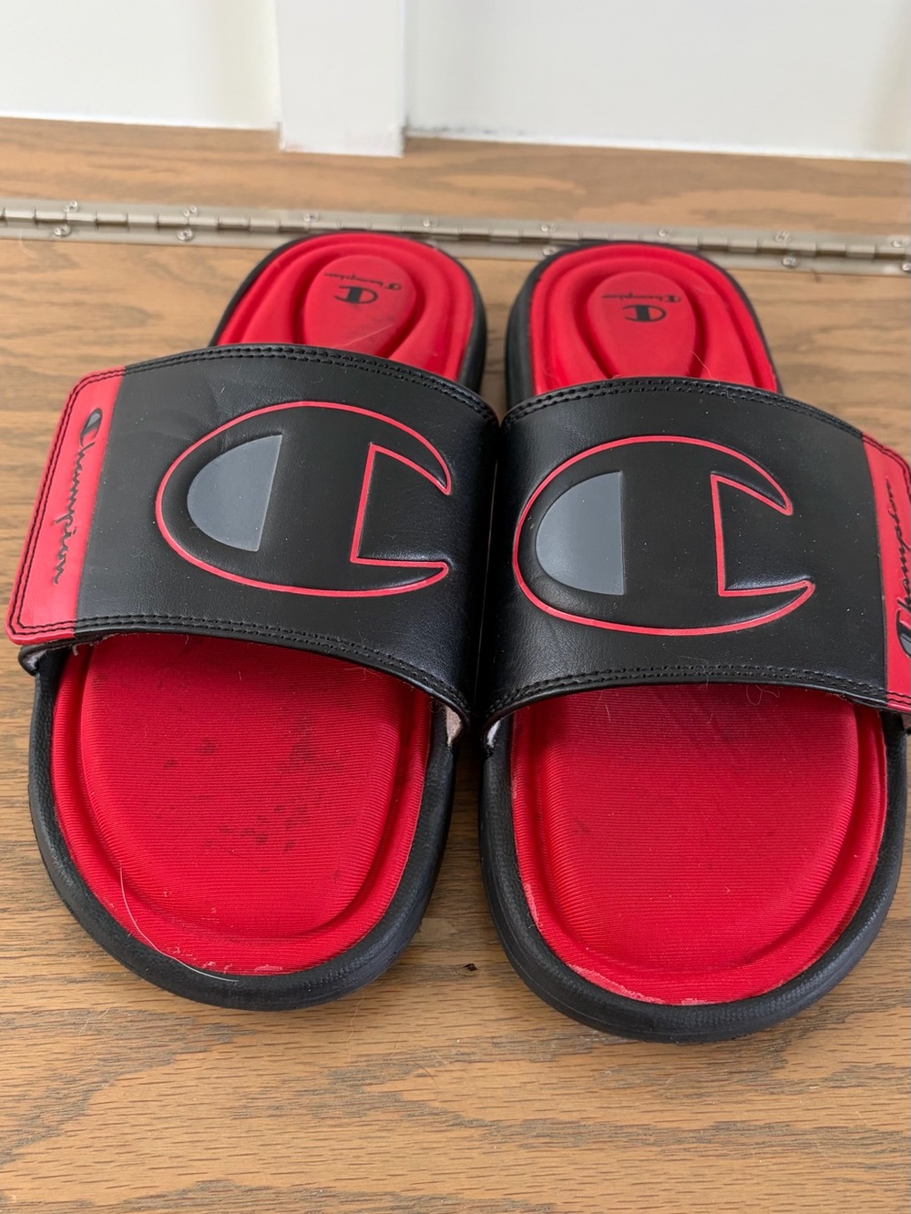 Champion Men’s Slides | Red & Black | Size 11 | Sport Comfort Sandals